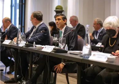  ?? ?? On the money...Chancellor Rishi Sunak, centre, with G7 finance ministers in Washington yesterday