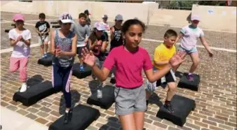  ?? (Photos Ph. D.) ?? Sur plusieurs sites éparpillés en ville, les enfants s’en sont donnés à coeur-joie.