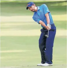  ??  ?? ► Juan Cerda en los fairways del Sport Francés.