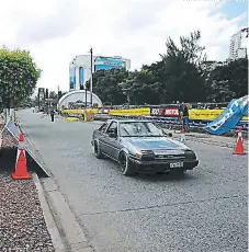  ?? FOTO: CORTESÍA COPECO ?? Los participan­tes de la actividad realizaron un recorrido por la rotonda del bulevar Juan Pablo II hacia el primer retorno.