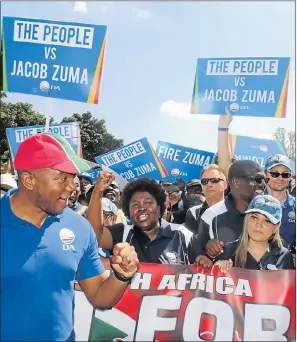  ?? Picture: ANTONIO MUCHAVE ?? UNITED WE STAND: DA leader Mmusi Maimane and protesters during a march against state capture in Polokwane yesterday