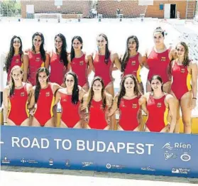  ?? FOTO: PEP MORATA ?? Las seleccione­s españolas de waterpolo y de saltos, listas para Budapest