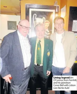  ??  ?? Living legendJim O’Connor, from Fernhill, and his grandson Conor Bell with Lisbon Lion Bertie Auld