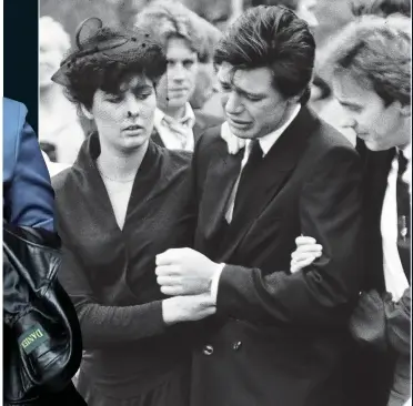  ??  ?? ‘GRIEF’: Julie Mugford and Jeremy Bamber at his parents’ funeral in 1985