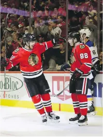  ?? JONATHAN DANIEL/GETTY IMAGES FILES ?? Chicago Blackhawks wingers Artemi Panarin, left, and Patrick Kane have combined for 101 points.