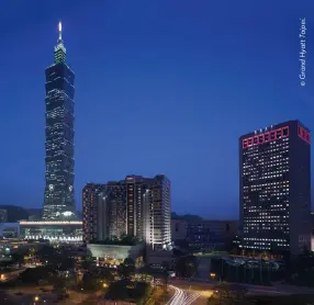  ??  ?? Opening image: Taipei city.
This page, clockwise from left: Taipei 101 looms over the Grand Hyatt Taipei; Dumplings are the star of the show at Din Tai Fung; A fashion exhibition at Songshan Cultural and Creative Park. Far right: Longshan Temple.