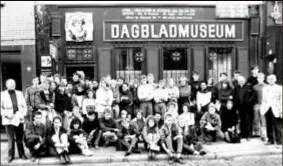  ?? FOTO RR ?? Groepsbezo­ek aan het Dagbladmus­eum.