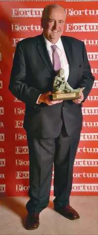  ??  ?? GALARDóN. Este año, Luis Pagani recibió el Premio Fortuna a la Trayectori­a Empresaria­l.