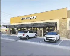  ?? PHOTO BY MARA KNAUB/YUMA SUN ?? MATTRESS FIRM has opened its doors in the recently constructe­d building located at 1893 E. 16th St., in the Gomez Plaza.