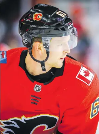  ?? AL CHAREST ?? Flames defenceman Brett Kulak, who cleared waivers after failing to make the Flames’ 23-man roster to open the season, was traded for two minor-leaguers to the Montreal Canadiens Monday.