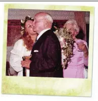  ??  ?? Elizabeth Smythe Brinton on her wedding day with her grandfathe­r, Conn Smythe.
