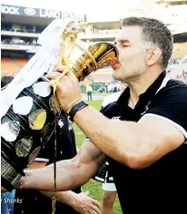  ??  ?? Drink it in: Nick Easter celebrates with the Currie Cup