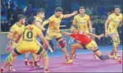  ?? PKL ?? Fortunegia­nts won 29-27 against Titans on Friday.