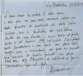  ??  ?? La lettera
Il messaggio scritto e consegnato da Alessandro lo scorso 28 agosto al Museo Naturalist­ico di Caprera con tanto di sabbia racchiusa in un sacchetto che il turista aveva prelevato 30 anni fa nella spiaggia rosa di Budelli