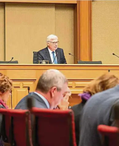  ?? Foto: Christophe Olinger ?? Das Luxemburge­r Parlament ist nicht das einzige, das den Einsatz von KI testet oder auch schon praktizier­t.