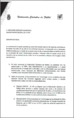  ??  ?? RESPUESTA. La Federación cántabra argumenta sobre Torrelaveg­a.