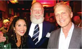  ??  ?? Marianne Murciano, David Letterman and Bob Sirott at a 2016 fundraiser. | SUPPLIED