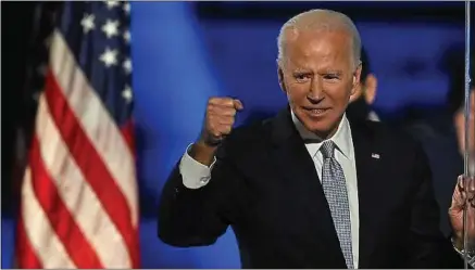  ??  ?? Joe Biden, samedi à Wilmington, dans l’Etat du Delaware, après son premier discours en tant que président élu.