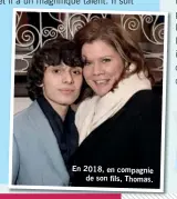  ??  ?? En 2018, en compagnie de son fils, Thomas.