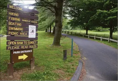  ?? H John Voorhees III / Hearst Connecticu­t Media file photo ?? Some smaller state parks may reach capacity as early as 9 a.m. Squantz Pond State Park in New Fairfield is typically among the most popular.