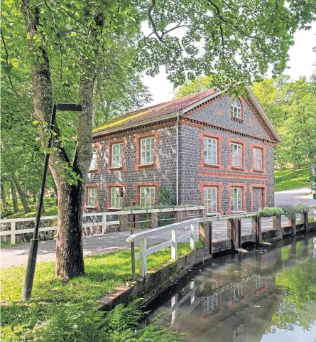  ?? ?? Historic Fiskars village, main, is now home to brewers, top left, making beer from berries while, in Lahti, Ant Brew’s Wasted Potential beer is created using goose poo