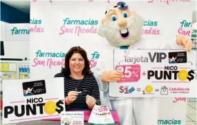  ??  ?? Promoción. Jawa de Rivas, gerente comercial de Farmacias San Nicolás, informa que la tarjeta Cliente VIP contiene grandes descuentos en pagos en efectivo, tarjetas de crédito o débito y más.