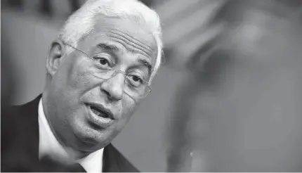  ??  ?? António Costa acusou o Governo de Albuquerqu­e de “inventar um problema” sempre que surge uma solução.