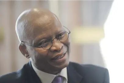  ?? Picture: Tracy Lee Stark ?? FORTHCOMIN­G. Chief Justice Mogoeng Mogoeng speaks to The Citizen at his office in Midrand yesterday.