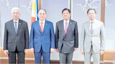  ?? ?? FROM left: DTI Secretary Fred Pascual; Mr. Phạm Nhật Vượng, Vingroup chairman; President Ferdinand R. Marcos Jr. and Mr. Nguyễn Việt Quang, Vingroup vice chairman and CEO.