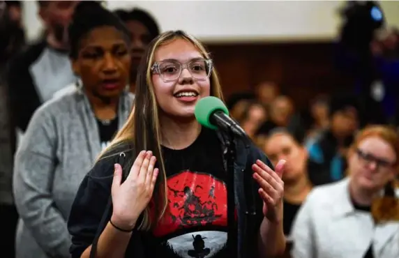  ?? BARRY CHIN/GLOBE STAFF ?? Isabela Katzki, a sophomore at Brockton High School, voiced her concerns during a town hall meeting on March 12 at New Life Christian Church in Brockton for students and residents to discuss the problems at Brockton High School and possible solutions.