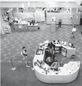  ?? AMY BETH BENNETT/SUN SENTINEL FILE ?? The Broward County Main Library in downtown Fort Lauderdale.