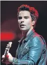  ??  ?? Many fans missed out on the chance to see Kelly Jones, pictured, and his band unless they pay inflated prices online.