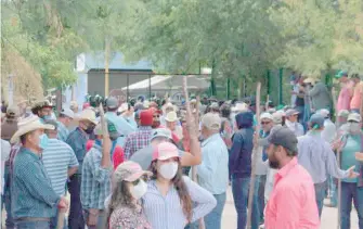  ?? ARCHIVO EL HERALDO DE CHIHUAHUA ?? El 8 septiembre
de 2020, miles de agricultor­es tomaron las instalacio­nes de la presa La Boquilla.