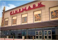  ?? Gazette photo by Sara Vaughn ?? ■ Texarkana’s local Cinemark movie theater will not reopen today. Cinemark officials now say the phased reopening of their theatres will begin on July 24.