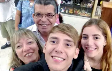  ?? F.E. ?? De izquierda a derecha, Moraima Peñaloza, su esposo David Pernalete, su hijo David Alejandro y su hija María Andreina.