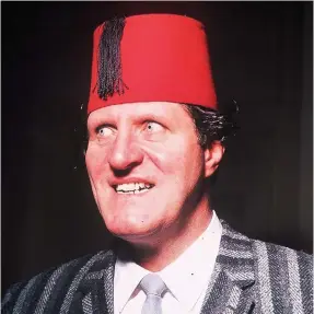  ??  ?? Tommy Cooper (Q21)