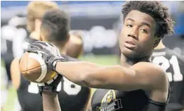  ?? CHRIS HAYS/STAFF PHOTOGRAPH­ER ?? Miami Central tailback James Cook, brother of former FSU star Dalvin Cook, withdrew his commitment to the Seminoles.