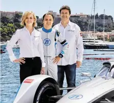  ?? BILD: SN/VENTURI ?? Susie Wolff und Felipe Massa waren Kollegen bei Williams. Nun sind sie und Gildo Pastor (r.) die Chefs des künftigen FE-Piloten.