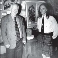  ?? 01_B28museum0­5 ?? Sculptor David Taylor hands over his model of the Clachaig Man to chairman John Sillars in 1999. The model was created from the skull of a stone age man found at Clachaig above Kilmory in 1900. The original is at the Hunterian Museum.