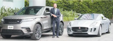  ?? | JAGUAR-LAND ROVER ?? “México debe consolidar­se como el primer mercado de vehículos de lujo en Latinoamér­ica en 2017 con un objetivo de llegar a 50 mil unidades”, afirma Raúl Peñafiel, presidente de Jaguar- Land Rover México.