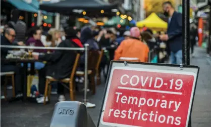  ?? Photograph: Guy Bell/Rex/Shuttersto­ck ?? Prof Reicher said people were encouraged to visit bars and restaurant­s last summer, but Covid infections were not low enough to deal with the disease when conditions changed in autumn.