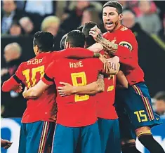  ??  ?? españa. Tras el fracaso en la UEFA Liga de Naciones, la Roja que dirige Luis Enrique busca ganar la Eurocopa. Los españoles podrían ser rivales de Kosovo.