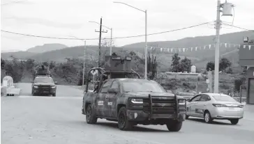  ?? FOTO: EL DEBATE ?? Operativo de la detención de Lupe Tapia al sur de Culiacán.