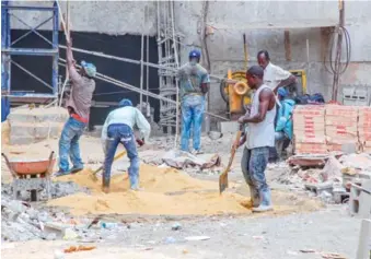  ?? ARCHIVO ?? Una gran cantidad de haitianos trabaja en empresas dedicadas a la construcci­ón.