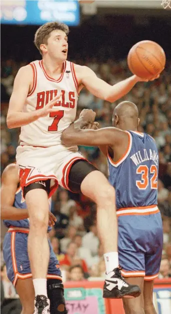  ?? JOHN SWART/AP ?? Toni Kukoc was an All-Rookie second-teamer in 1994 and the Sixth Man of the Year in 1996.