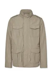  ??  ?? MIXTURE
Hooded field jacket with waist coulisse / € 179