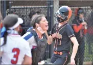  ?? MEDIANEWS GROUP PHOTO ?? Pennsbury’s Jess Rowe (1) hit a two-run walk-off home run Monday against Souderton.