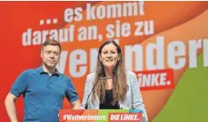  ?? FOTO: MARTIN SCHUTT/DPA ?? Martin Schirdewan rückt an der Seite von Janine Wissler als Linken-chef nach. In der Partei geht die Sorge vor dem Bedeutungs­verlust um.