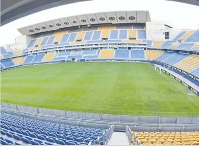  ?? ?? Panorámica del interior del estadio Nuevo Mirandilla.