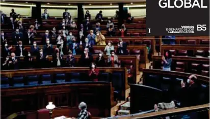  ??  ?? APROBACIóN. Después de pasar por el Senado, el Congreso español respaldó la Ley, finalmente, con 202 votos a favor, de los 350 diputados, 141 en contra y dos abstencion­es. (EFE)